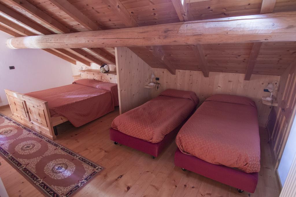 Agriturismo Raethia Ізолачча Екстер'єр фото
