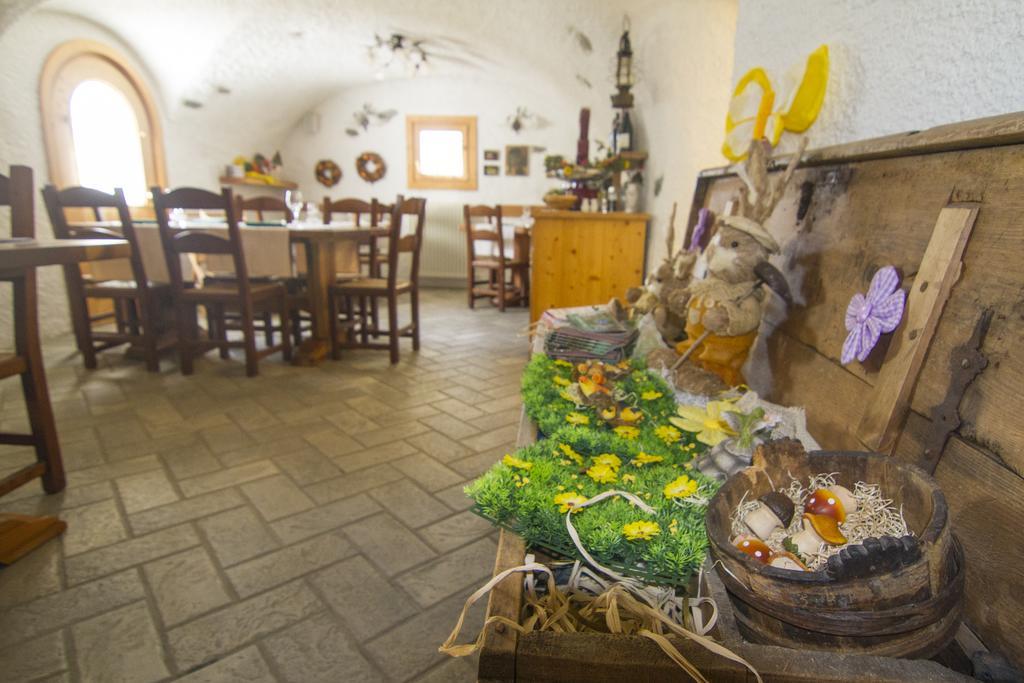Agriturismo Raethia Ізолачча Екстер'єр фото